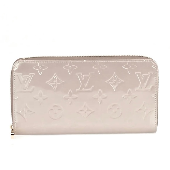 Vuitton  Monogram Vernis Zippy Neutral NWOT - Picture 1 of 16